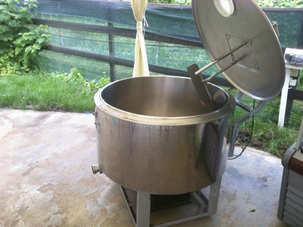 Vand tanc de racire lapte de 220 litri - Pret | Preturi Vand tanc de racire lapte de 220 litri