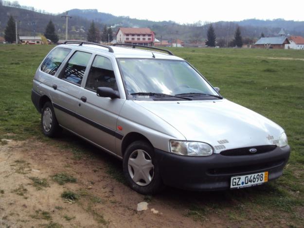 Dezmembrez Ford Escort Turnier 1997, 1,6 benzina - Pret | Preturi Dezmembrez Ford Escort Turnier 1997, 1,6 benzina