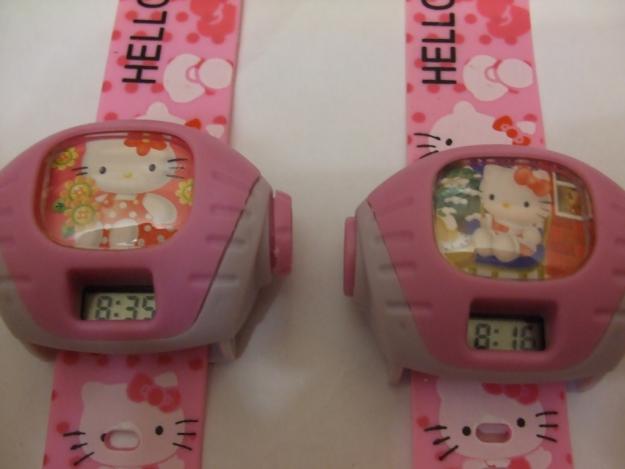 Ceas cu proiectie Hello Kitty - Pret | Preturi Ceas cu proiectie Hello Kitty