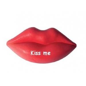 Pernuta in forma de buze kiss me cadou romantic valentines day - Pret | Preturi Pernuta in forma de buze kiss me cadou romantic valentines day