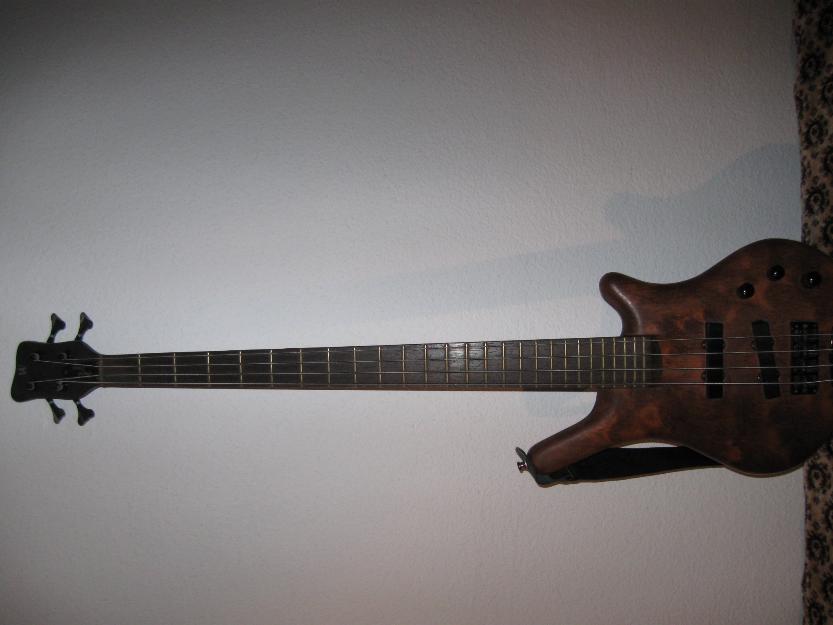 Vand chitara bass Warwick Thumb impecabila. - Pret | Preturi Vand chitara bass Warwick Thumb impecabila.