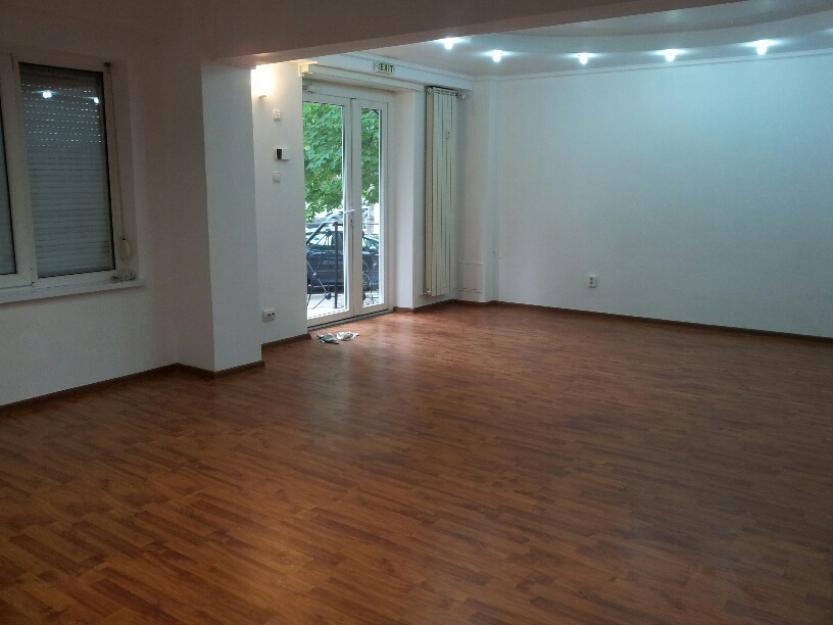 Inchiriez spatiu comercial pe B-dul Dacia - Pret | Preturi Inchiriez spatiu comercial pe B-dul Dacia