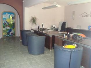 Inchiriez birou central complet utilat 75 mp - Pret | Preturi Inchiriez birou central complet utilat 75 mp