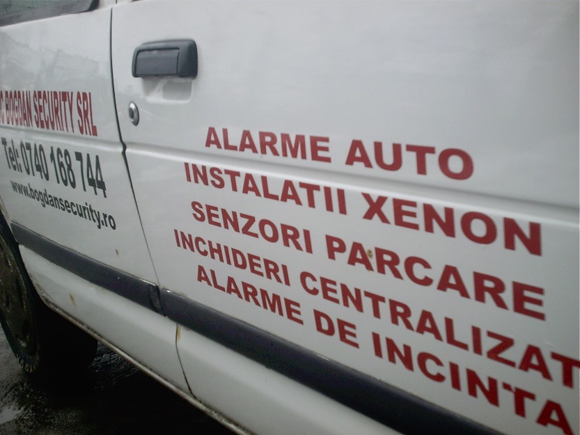 Electrician auto iasi,alarme auto centralizate xenon boxe auto,subwofer iasi. - Pret | Preturi Electrician auto iasi,alarme auto centralizate xenon boxe auto,subwofer iasi.