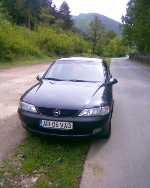 OPEL VECTRA B 1.6 16V 101 CP - Pret | Preturi OPEL VECTRA B 1.6 16V 101 CP