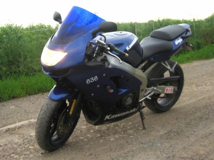 Kawasaki ninja zx6r- motocicleta de viteza- - Pret | Preturi Kawasaki ninja zx6r- motocicleta de viteza-