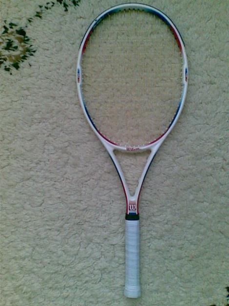 VAND RACHETA TENIS UNIKAT WILSON PRO STAFF STEFFI GRAF - Pret | Preturi VAND RACHETA TENIS UNIKAT WILSON PRO STAFF STEFFI GRAF