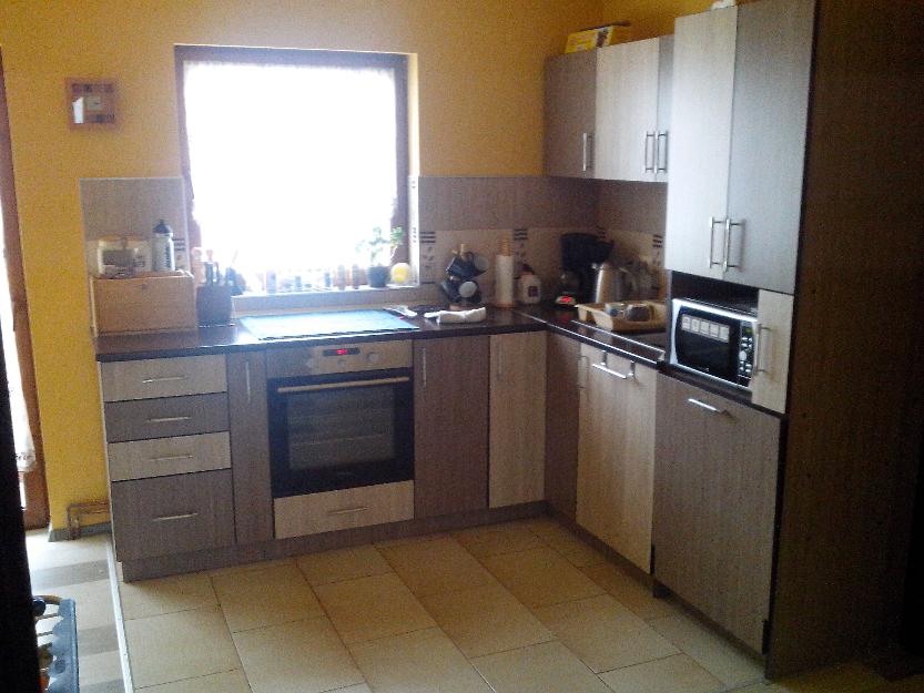 Apartament cu 3 camere de vanzare in Rasnov - Pret | Preturi Apartament cu 3 camere de vanzare in Rasnov
