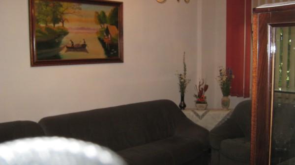 Apartament 3 camere - Pret | Preturi Apartament 3 camere