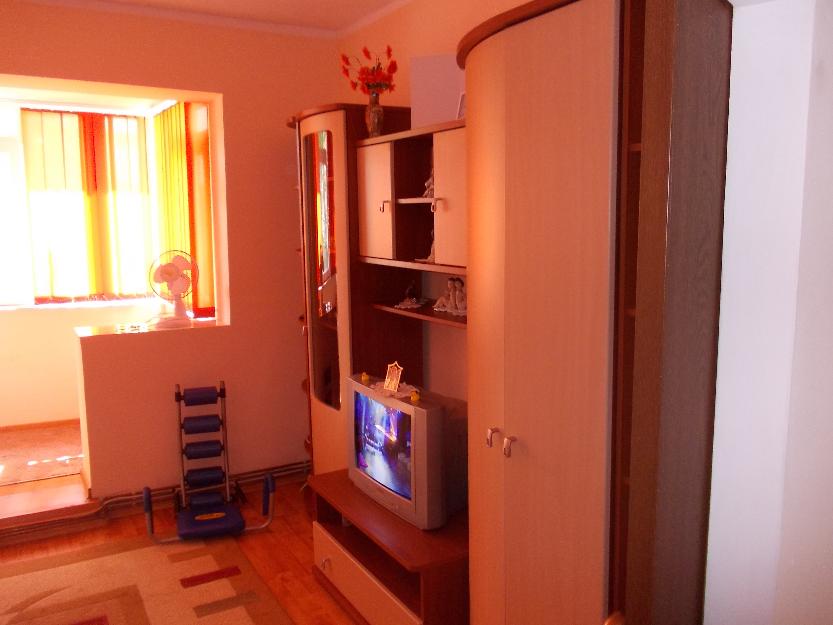 Casa Lux vinde apartament 2 camere, zona Mircea - Pret | Preturi Casa Lux vinde apartament 2 camere, zona Mircea