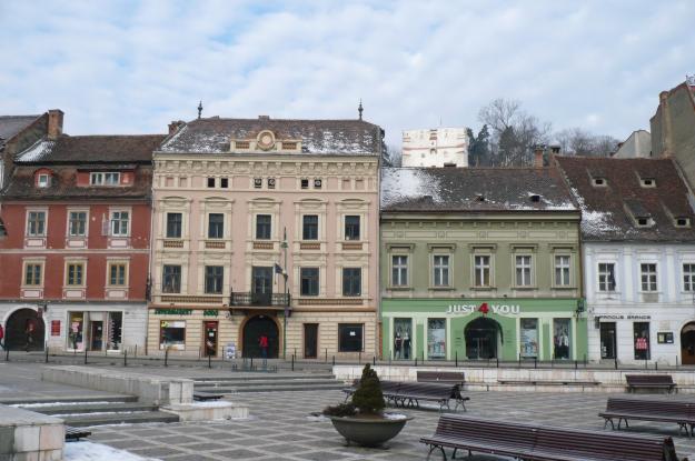 inchiriez cladiri impozante in centrul istoric al Brasovului si in Cluj - Pret | Preturi inchiriez cladiri impozante in centrul istoric al Brasovului si in Cluj