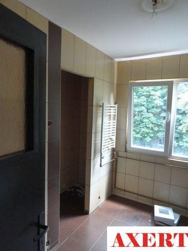 Apartament 3 camere in zona Berceni - Obregia - Pret | Preturi Apartament 3 camere in zona Berceni - Obregia