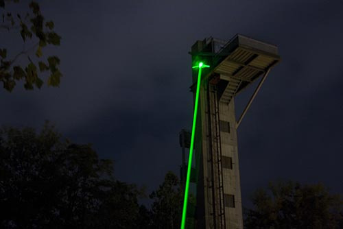 Laser pointer verde cu acumulator - Pret | Preturi Laser pointer verde cu acumulator