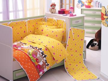 Set de lenjerie de pat pentru bebelusi Clasy Kalbim galben - Pret | Preturi Set de lenjerie de pat pentru bebelusi Clasy Kalbim galben