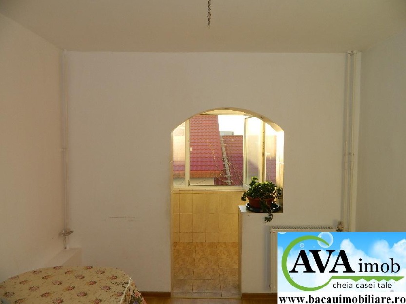 bacau, vand apartament 2 camere decomandat, renovat, zona nord - Pret | Preturi bacau, vand apartament 2 camere decomandat, renovat, zona nord