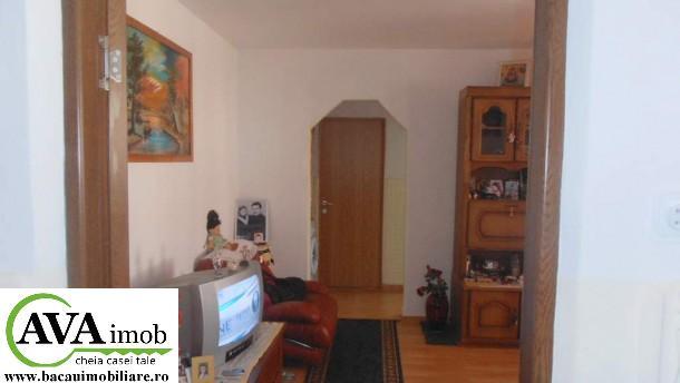 Vand apartament 2 camere decomandat Bistrita Lac - Pret | Preturi Vand apartament 2 camere decomandat Bistrita Lac