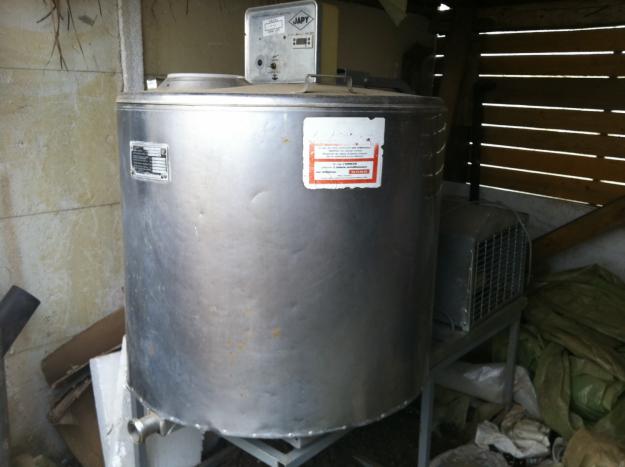 Vand tanc de racire lapte de 420 litri - Pret | Preturi Vand tanc de racire lapte de 420 litri