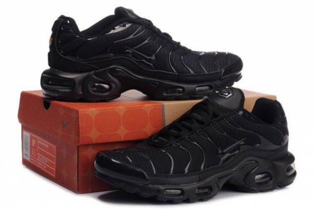 Nike Tn ---270 Ron--Originaleee - Pret | Preturi Nike Tn ---270 Ron--Originaleee