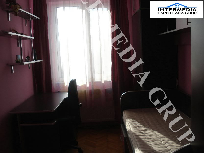 inchiriez apartament 3 camere Calea Bucuresti 250 euro/luna - Pret | Preturi inchiriez apartament 3 camere Calea Bucuresti 250 euro/luna