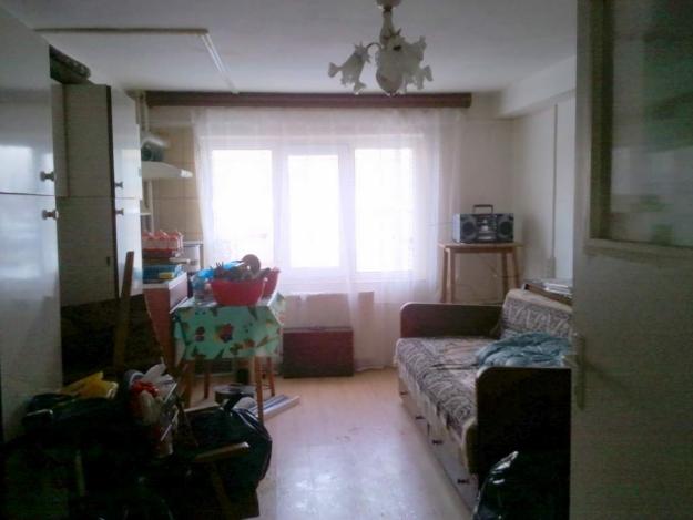 BACAU – Proprietar vand urgent garsoniera cf 3, in Narcisa, la etajul 3 - Pret | Preturi BACAU – Proprietar vand urgent garsoniera cf 3, in Narcisa, la etajul 3