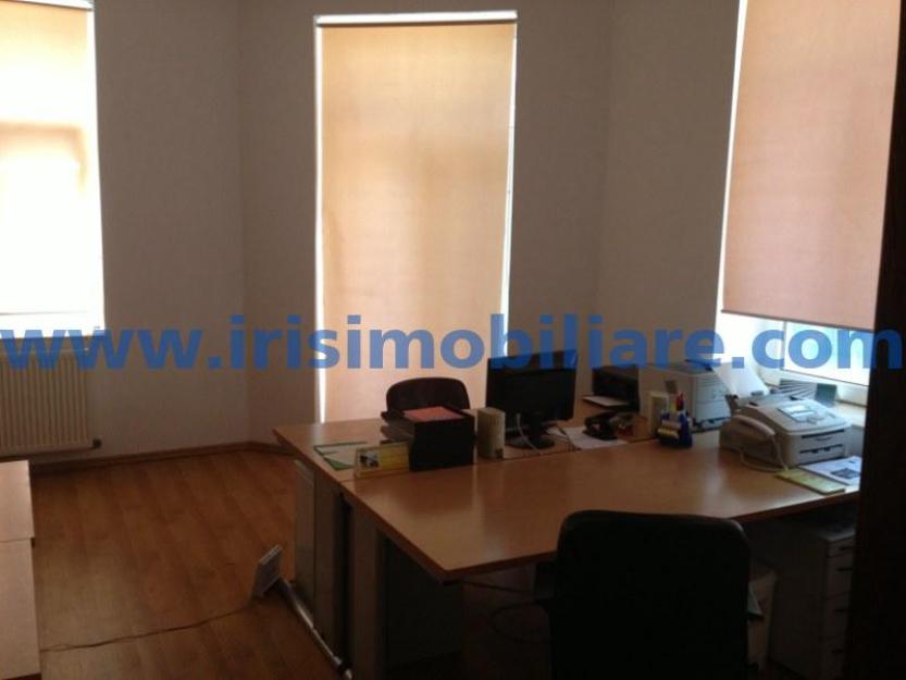 Apartament 4 camere – ideal birouri - de inchiriat in Constanta, zona ultracentrala Stefan - Pret | Preturi Apartament 4 camere – ideal birouri - de inchiriat in Constanta, zona ultracentrala Stefan