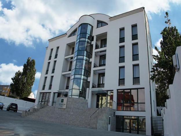 BUSINESS LA CHEIE DE VANZARE HOTEL DE 3 * Cluj-Napoca, jud. Cluj - Pret | Preturi BUSINESS LA CHEIE DE VANZARE HOTEL DE 3 * Cluj-Napoca, jud. Cluj