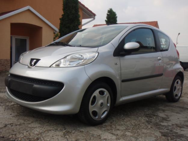 Peugeot 107 1.0i clima - Pret | Preturi Peugeot 107 1.0i clima