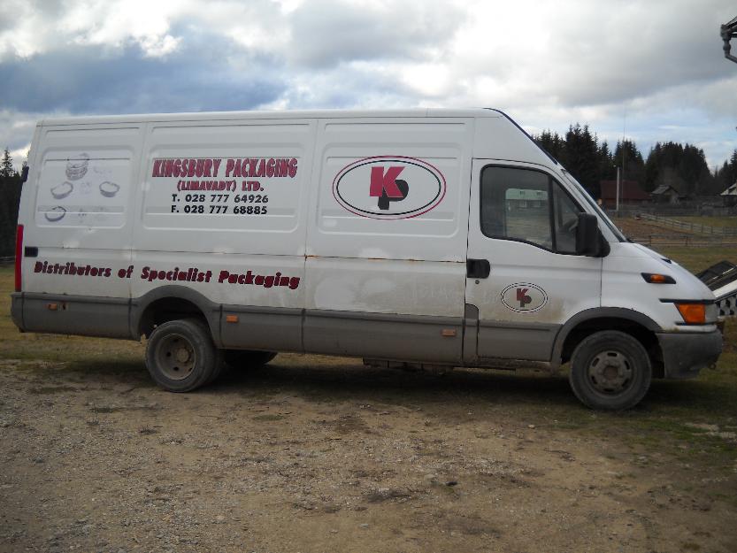 Vand duba Iveco Daily din anul 2004,inmatriculata in Romania in anul 2011 - Pret | Preturi Vand duba Iveco Daily din anul 2004,inmatriculata in Romania in anul 2011