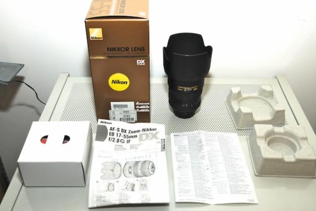 Vand Nikon 17mm - 55mm f/2.8G ED-IF AF-S DX impecabil la cutie - Pret | Preturi Vand Nikon 17mm - 55mm f/2.8G ED-IF AF-S DX impecabil la cutie