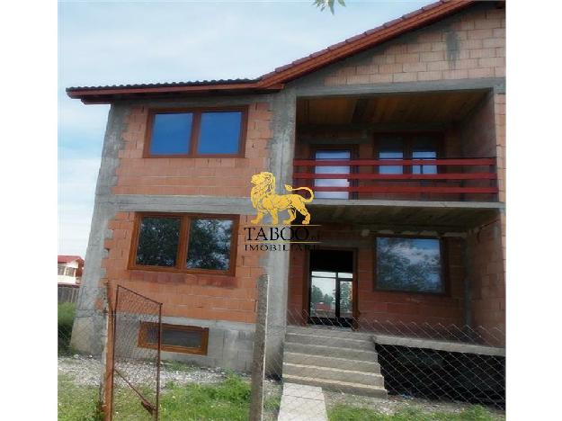 Casa duplex 320 mp de vanzare in Sibiu zona Tractorului - Pret | Preturi Casa duplex 320 mp de vanzare in Sibiu zona Tractorului