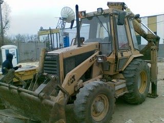 Buldoexcavator de vanzare ieftin vanzari buldoexcavatoare second hand utilaje s h tractor incarcator frontal excavator C - Pret | Preturi Buldoexcavator de vanzare ieftin vanzari buldoexcavatoare second hand utilaje s h tractor incarcator frontal excavator C