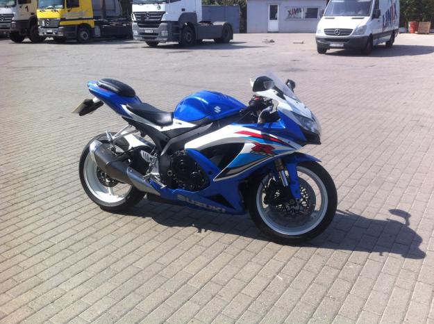 vand suzuki gsx-r 600 k9 an 2009 - Pret | Preturi vand suzuki gsx-r 600 k9 an 2009