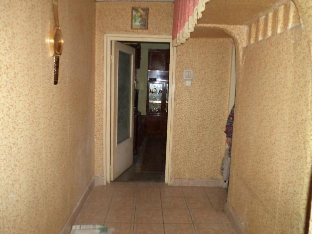 Ap. 3 camere,balcon ,pret  83000 ron - Pret | Preturi Ap. 3 camere,balcon ,pret  83000 ron