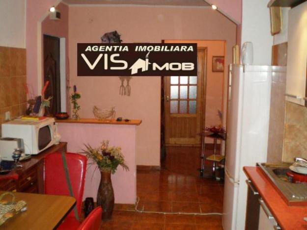 Vand apartament cu 3 camere in Onesti - Pret | Preturi Vand apartament cu 3 camere in Onesti