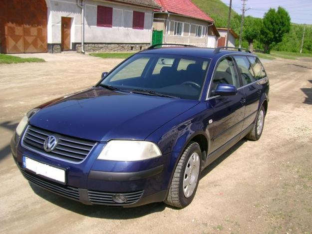 Vand Volkswagen Passat Variant 1,6.Benzina - Pret | Preturi Vand Volkswagen Passat Variant 1,6.Benzina