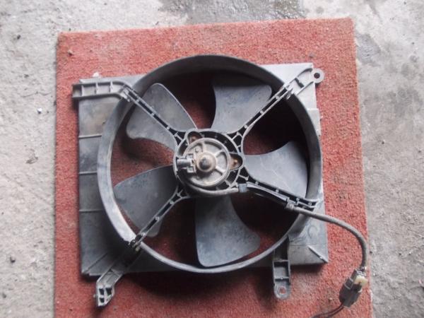 Ventilator radiator Daewoo Nubira dreapta - Pret | Preturi Ventilator radiator Daewoo Nubira dreapta