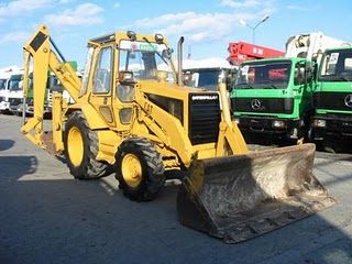 Buldoexcavator Caterpillar 428 de vanzare second hand vanzari buldoexcavatoare - Pret | Preturi Buldoexcavator Caterpillar 428 de vanzare second hand vanzari buldoexcavatoare