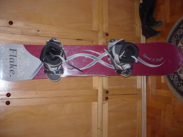 Vand snowboard pentru fete stare foarte buna - Pret | Preturi Vand snowboard pentru fete stare foarte buna