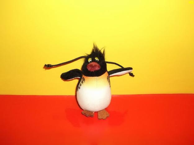 jucarii personaj din desene animate pinguin din plus - Pret | Preturi jucarii personaj din desene animate pinguin din plus
