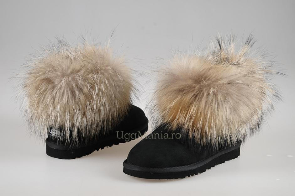 Cizme UGG Australia Fox Fur Negre blana de vulpe naturala 350 lei - Pret | Preturi Cizme UGG Australia Fox Fur Negre blana de vulpe naturala 350 lei