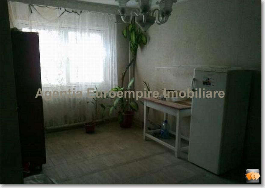 Vanzare apartament - Pret | Preturi Vanzare apartament