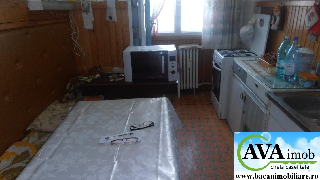 Vand apartament cu 2 camere decomandat in zona Marasesti – Piata Sud - Pret | Preturi Vand apartament cu 2 camere decomandat in zona Marasesti – Piata Sud