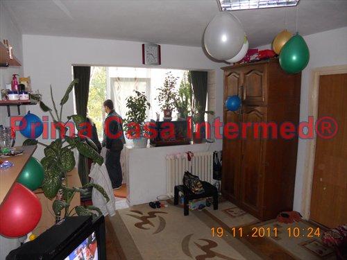 Apartament 4 camere, 64mp, Inel II - Salvare - Pret | Preturi Apartament 4 camere, 64mp, Inel II - Salvare