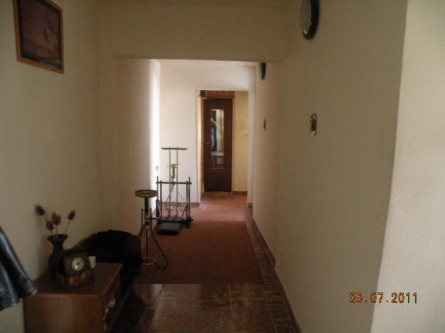 apartament 3 camere zona centrala - Pret | Preturi apartament 3 camere zona centrala