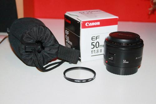 Obiectiv Canon EF 50mm f/1.8 II + filtru UV Hoya + toc obiectiv - Pret | Preturi Obiectiv Canon EF 50mm f/1.8 II + filtru UV Hoya + toc obiectiv