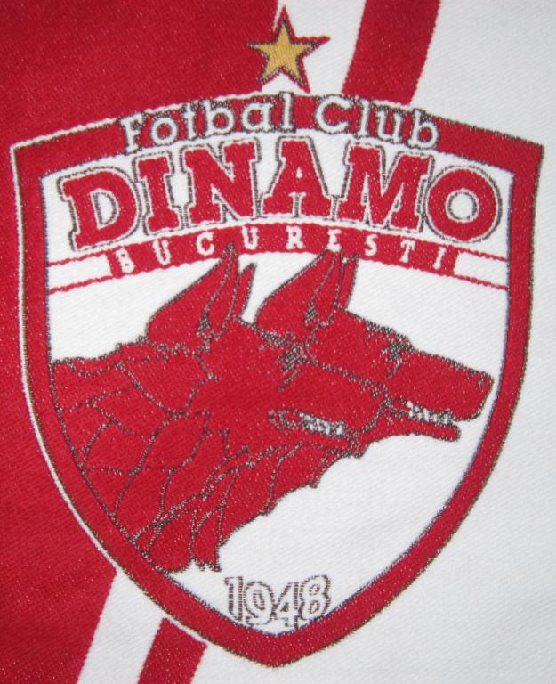Fular Dinamo Bucuresti - cel mai bun pret - Pret | Preturi Fular Dinamo Bucuresti - cel mai bun pret