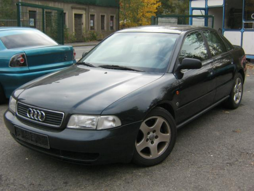 vand bara spate audi a4 motor 1.8 benzina an 1996 - Pret | Preturi vand bara spate audi a4 motor 1.8 benzina an 1996