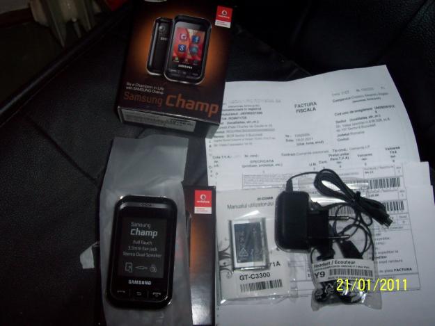 Vand telefon Samsung Champ C3300 Black - Pret | Preturi Vand telefon Samsung Champ C3300 Black