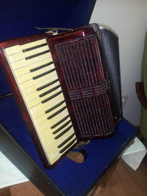 Hohner verdi 2 80 de basi - Pret | Preturi Hohner verdi 2 80 de basi