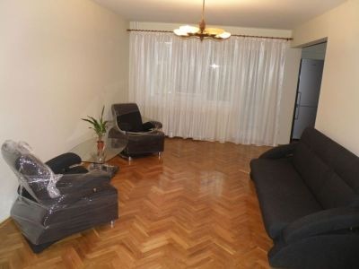 Apartament modern cu 4 camere, in Andrei Muresanu - Pret | Preturi Apartament modern cu 4 camere, in Andrei Muresanu